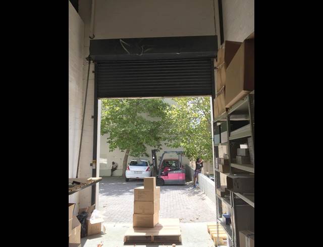 500M² FACTORY RENTED IN WESTLAKE